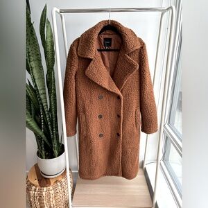 FOREVER 21 |  Cozy Double Breasted Teddy Coat in Camel size M